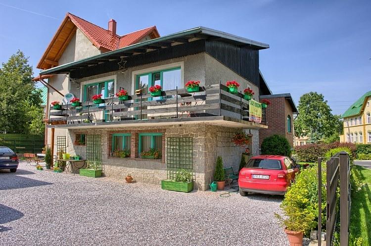 Relaks Bed & Breakfast ชกลาร์สกา ปอเรมบา ภายนอก รูปภาพ
